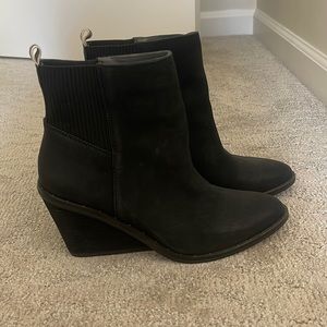 Dr. Scholls Wedge Bootie